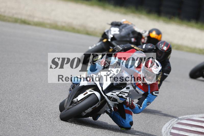 /10 20.04.2026  Pluess Moto Sport ADR/Freies Fahren/51